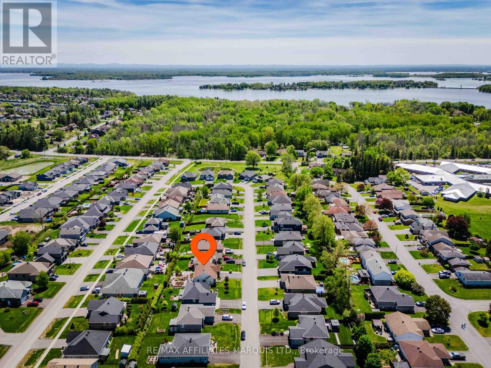 37 ELEANOR DRIVE - 46