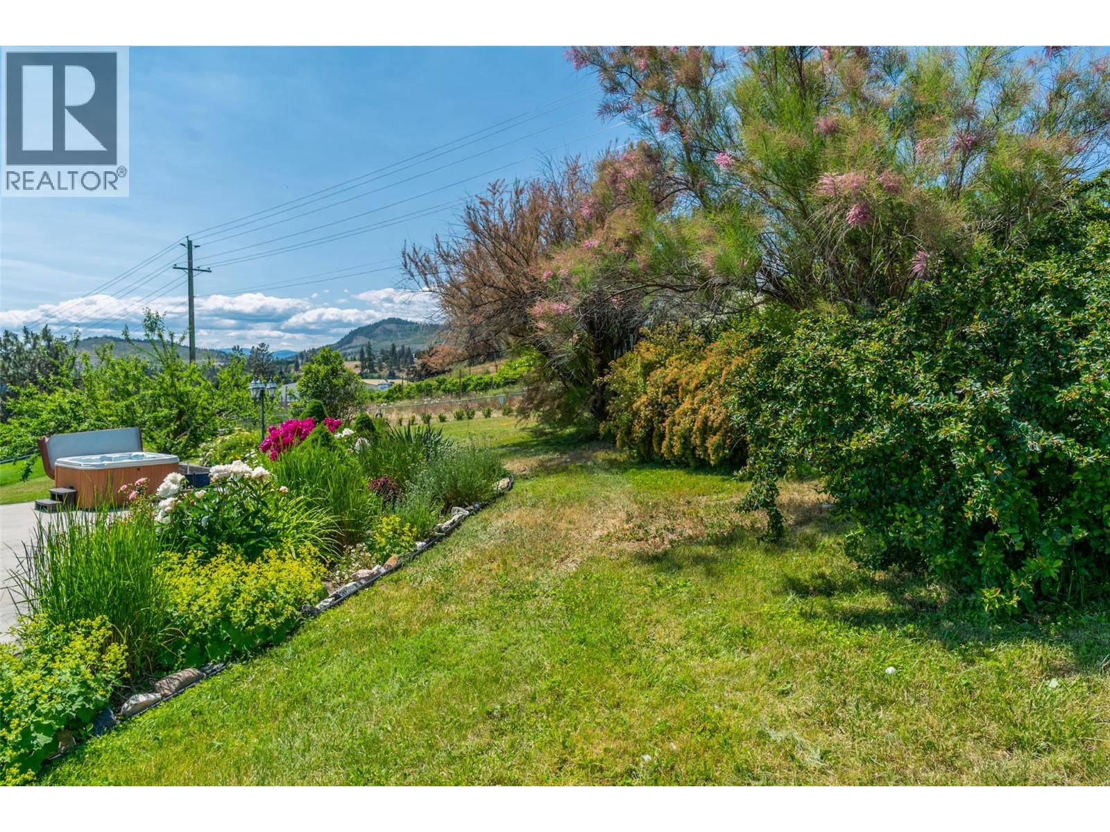  2489 Chieftain Road, West Kelowna
