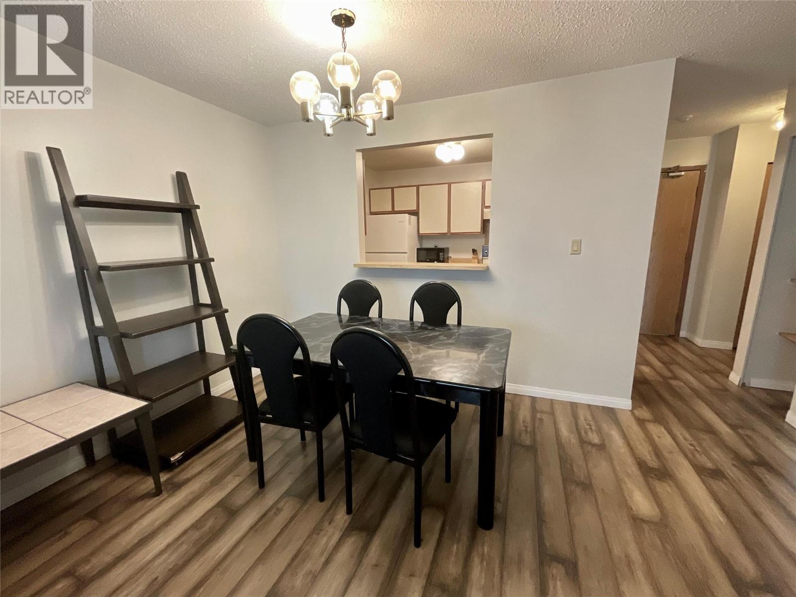 #315 108 Spruce Avenue - 6