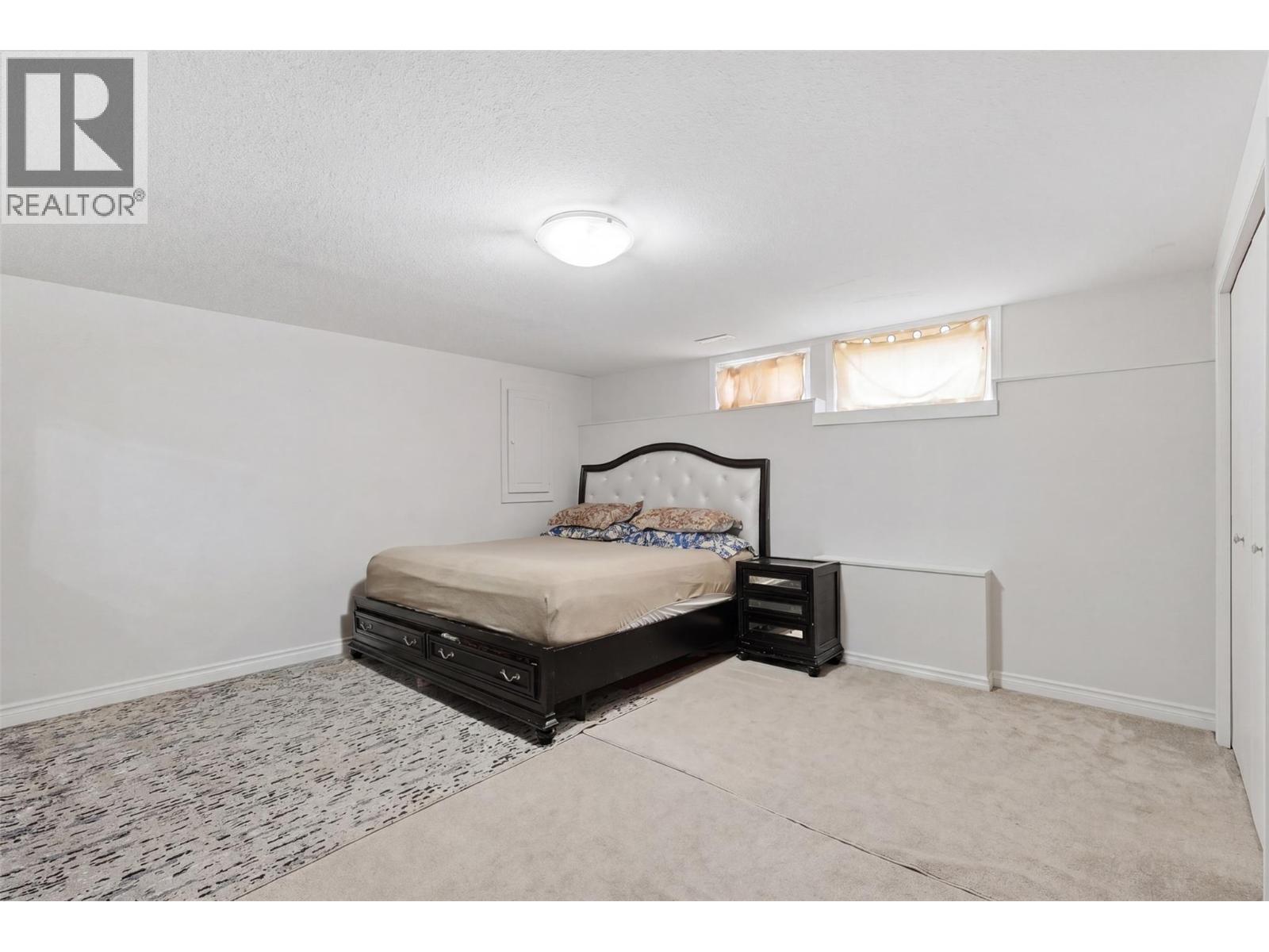 654 Patricia Avenue - 24