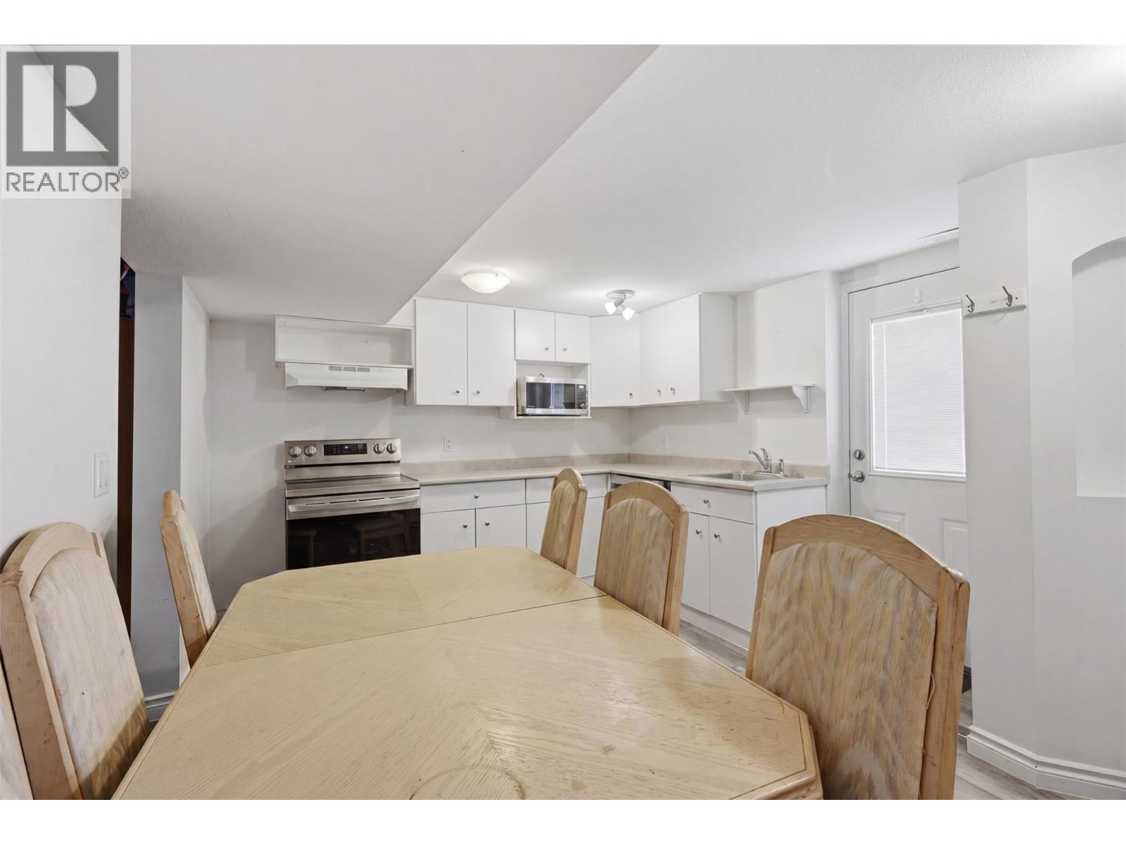 654 Patricia Avenue - 23