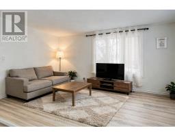 6 Woodstone Crescent, Kingston, ON K7M6K9 Photo 13