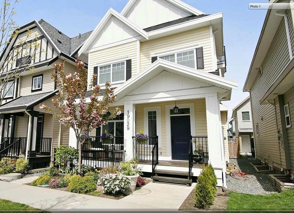 19029 67A Avenue - main photo