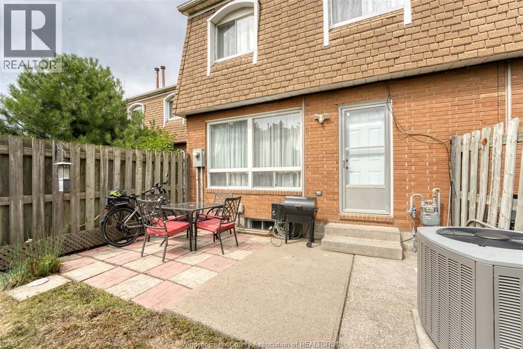 5561 EMPRESS Unit# 58, Windsor, Ontario, N8T3B2 — Photo 18