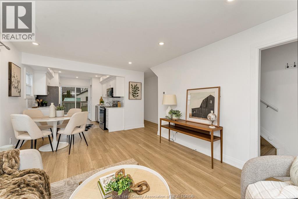2358 LOUIS AVENUE - 10