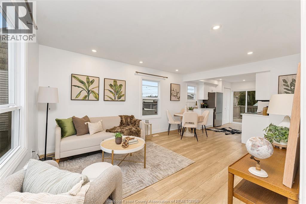 2358 LOUIS AVENUE - 9