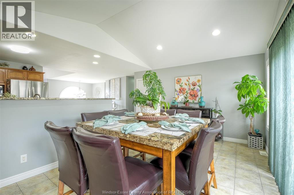 5970 MATCHETTE - 12