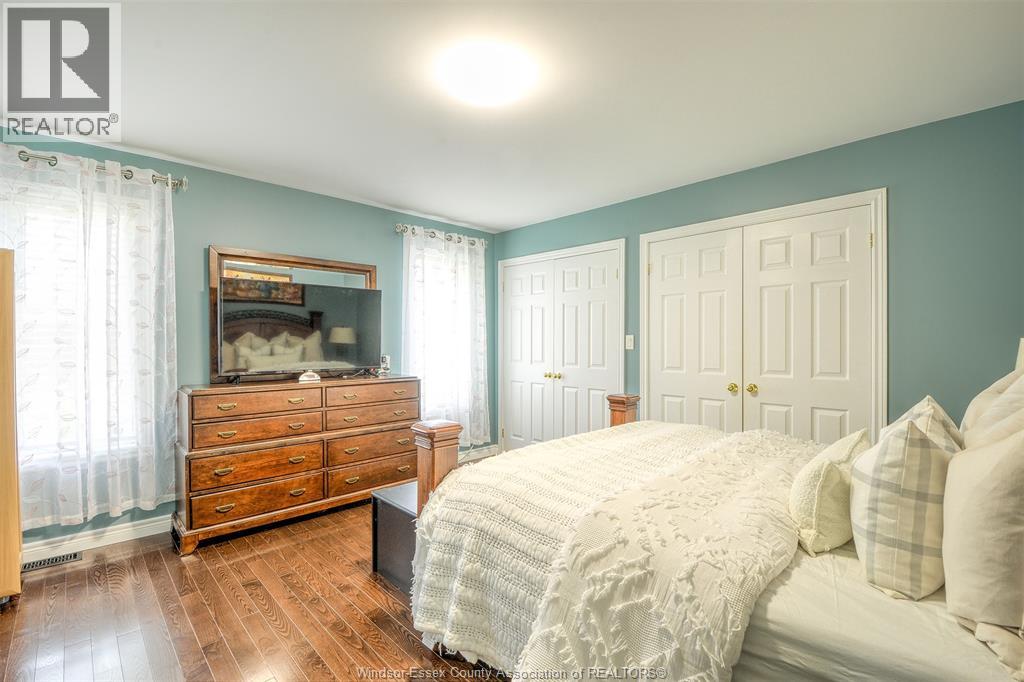 5970 MATCHETTE - 14