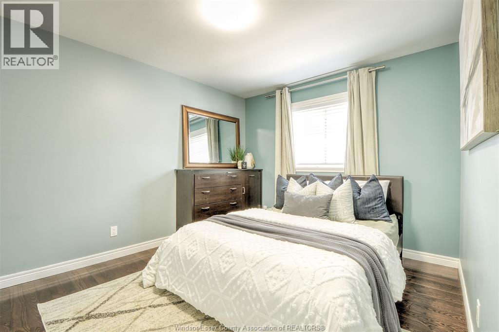 5970 MATCHETTE - 16