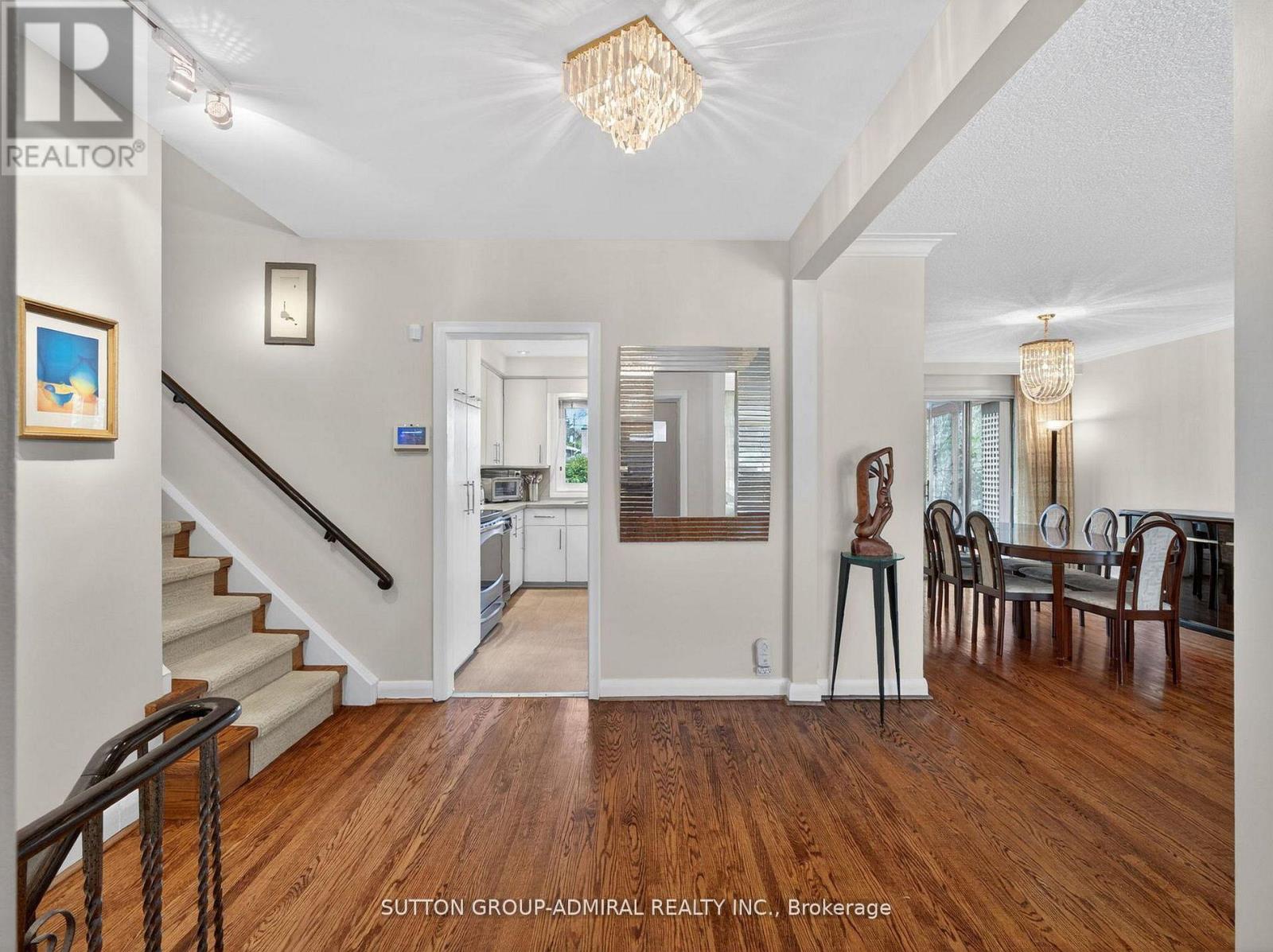 30 FOXWARREN DRIVE - 4