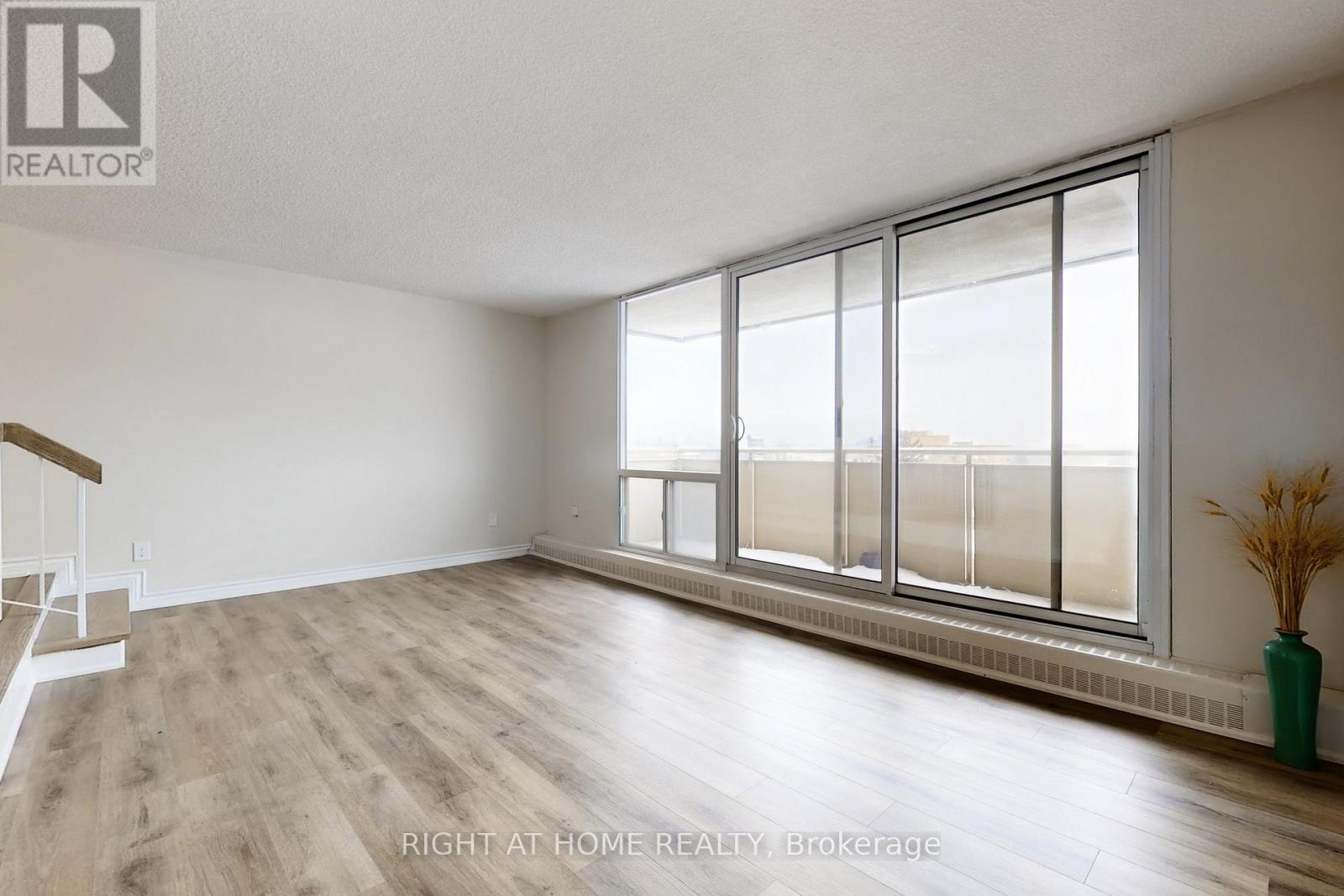 #702 1338 YORK MILLS ROAD - 9