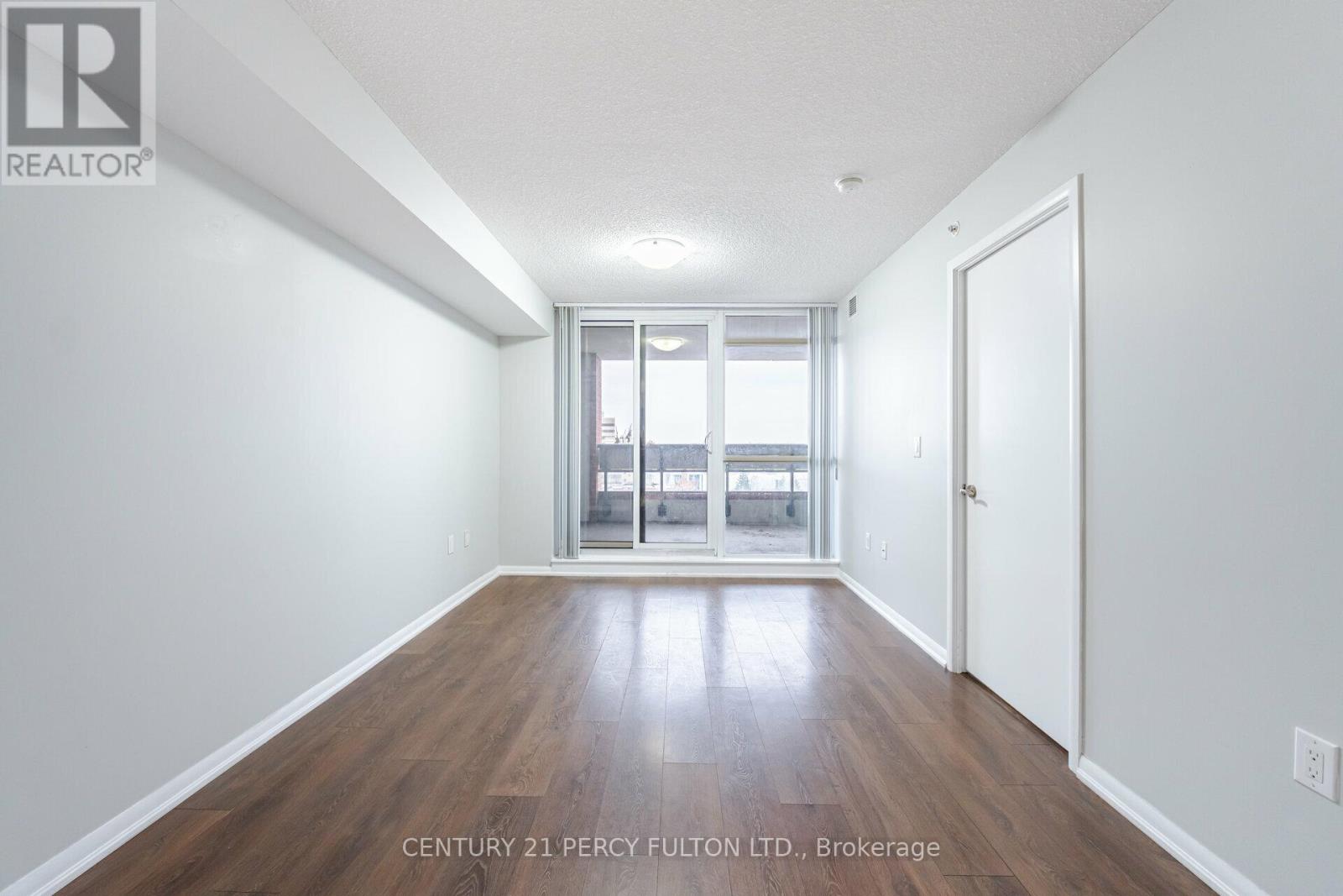 #501 830 LAWRENCE AVENUE W - 11