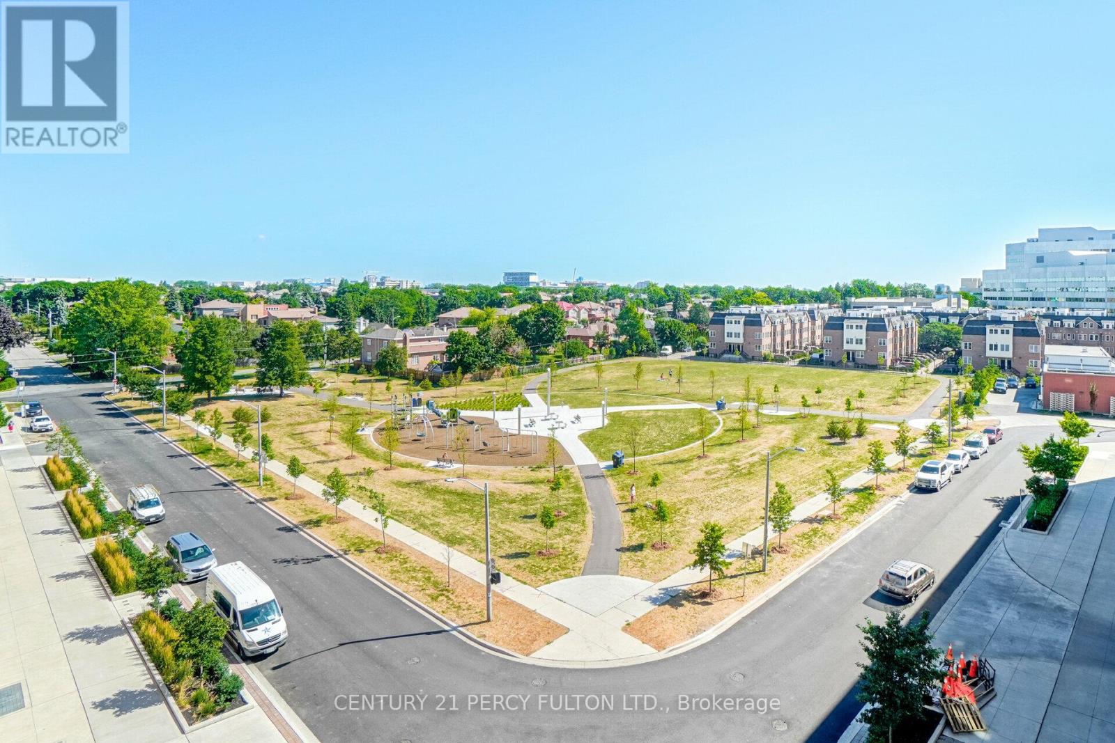 #501 830 LAWRENCE AVENUE W - 28