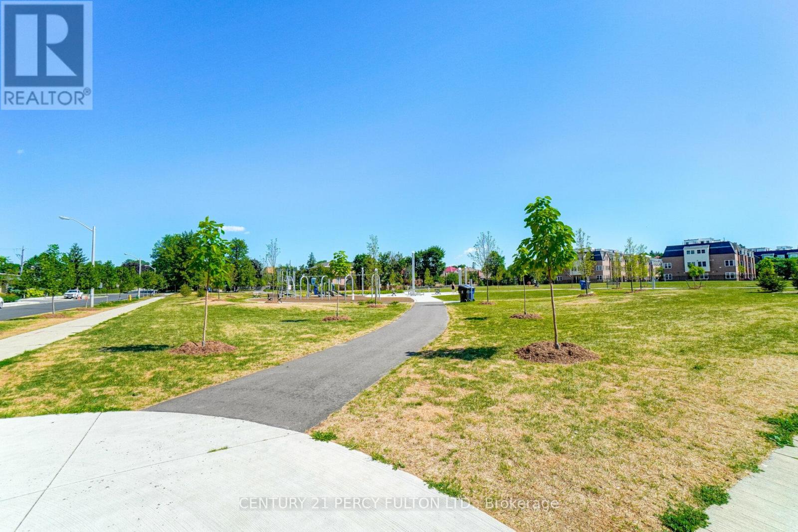 #501 830 LAWRENCE AVENUE W - 29