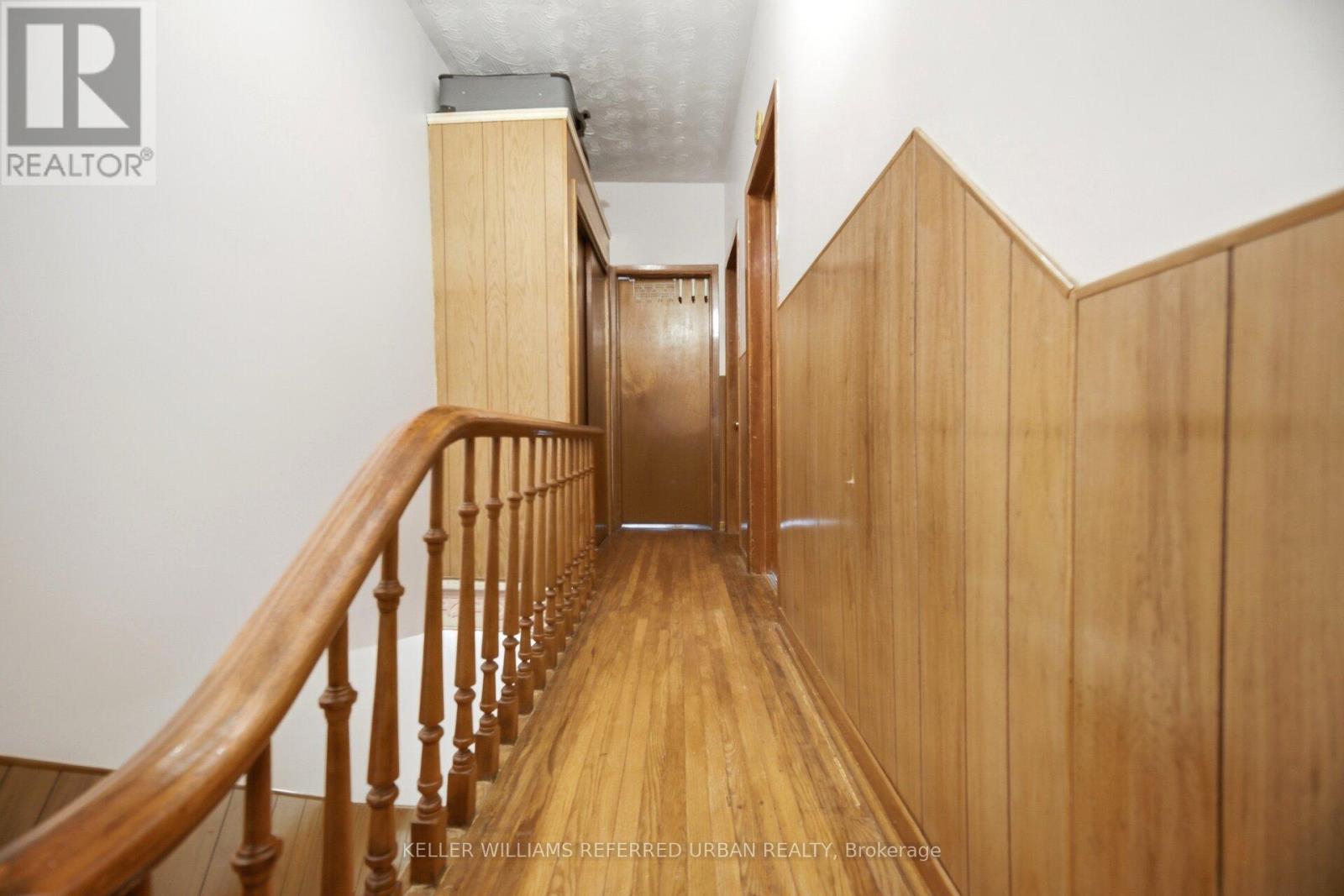 174 LANSDOWNE AVENUE - 16