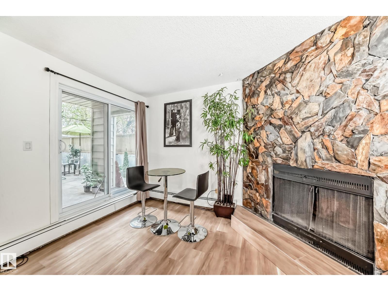 #G3 10138 116 ST NW - 13