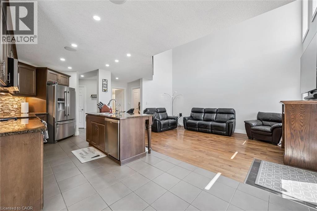 114 ISAAC SHANTZ Drive - 6