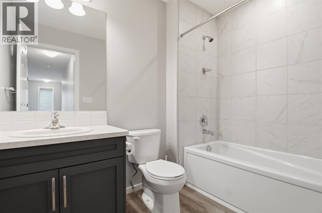 93 Cityline Square NE - 27