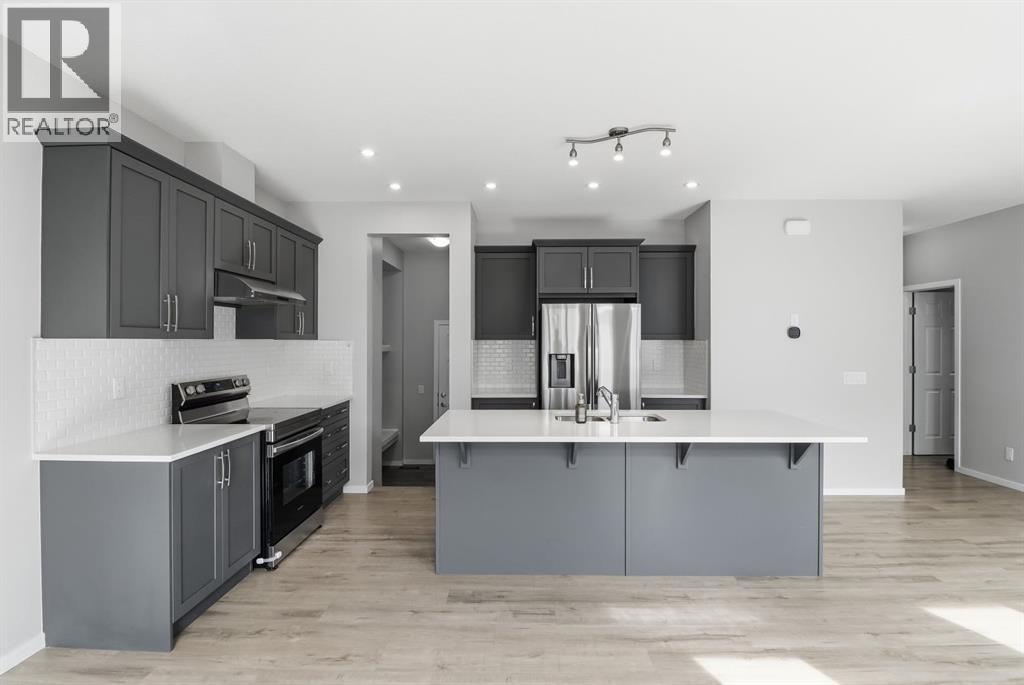 93 Cityline Square NE - 4
