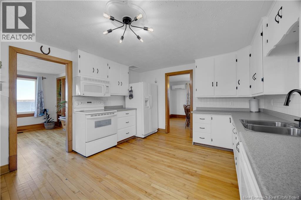 243 Maces Bay Road - 12