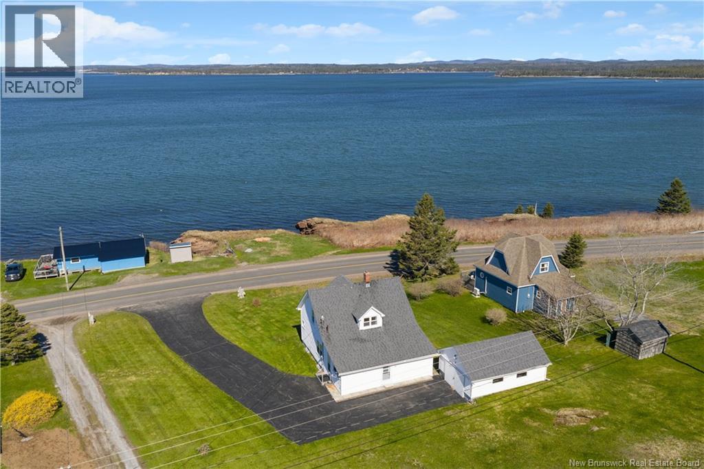 243 Maces Bay Road - 38
