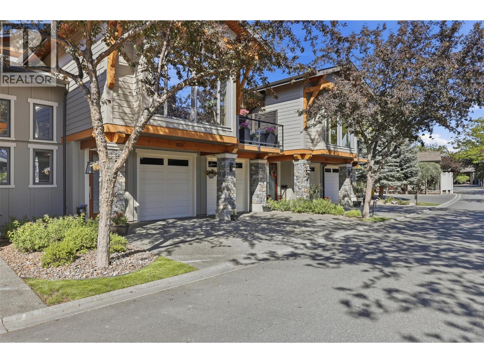 1631 GOLF RIDGE Way - 1