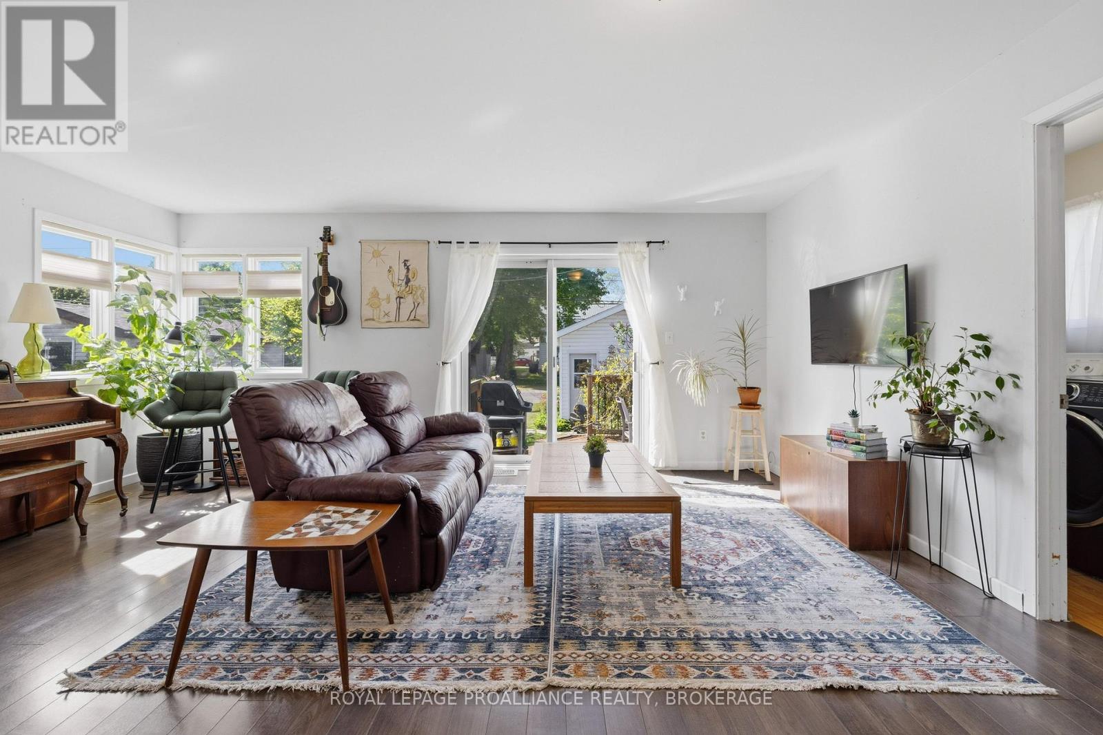 158 ARTHUR STREET - 19
