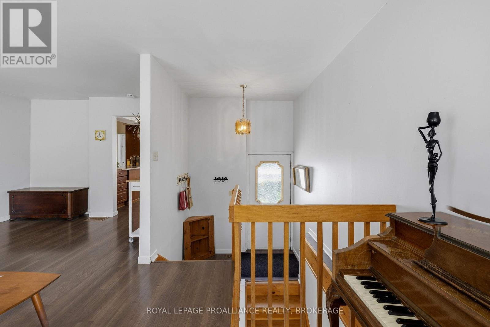 158 ARTHUR STREET - 26