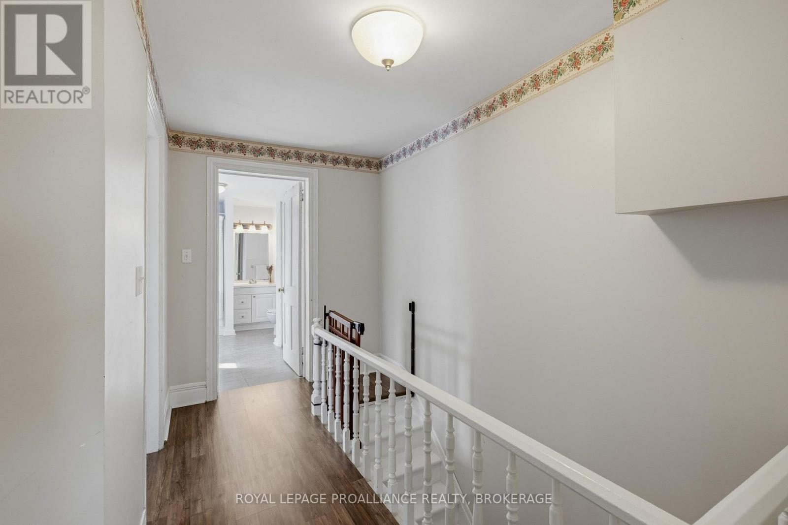 158 ARTHUR STREET - 29