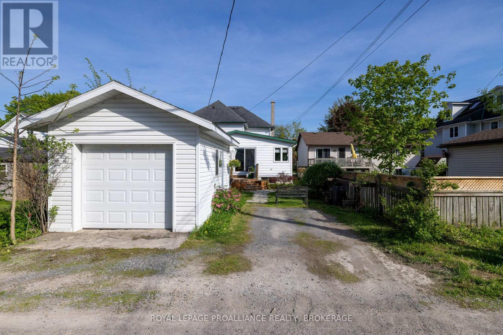 158 ARTHUR STREET - 46