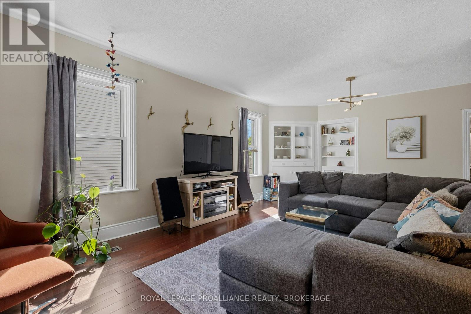 158 ARTHUR STREET - 7
