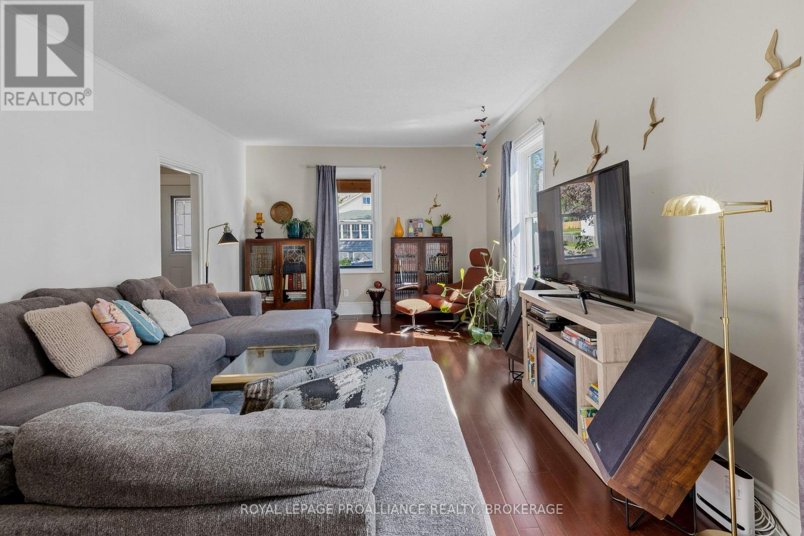 158 ARTHUR STREET - 9