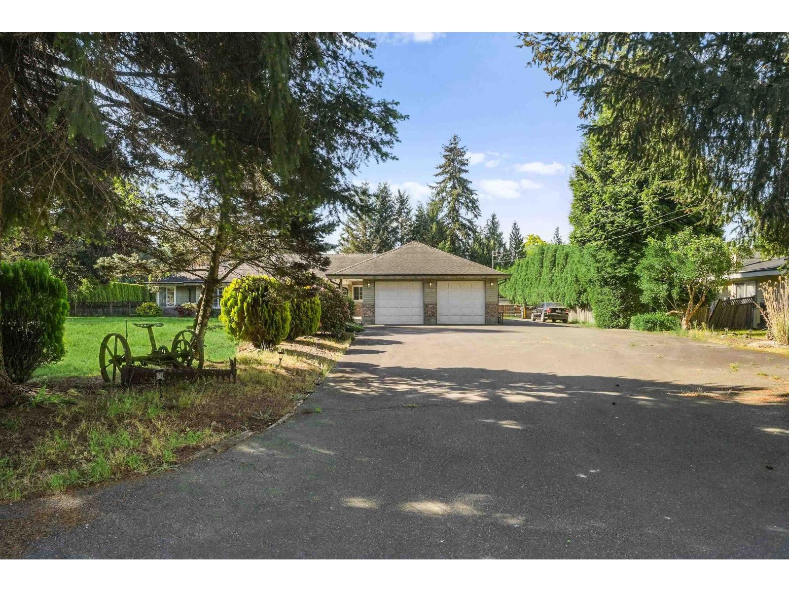 25040 57 AVENUE, Langley
