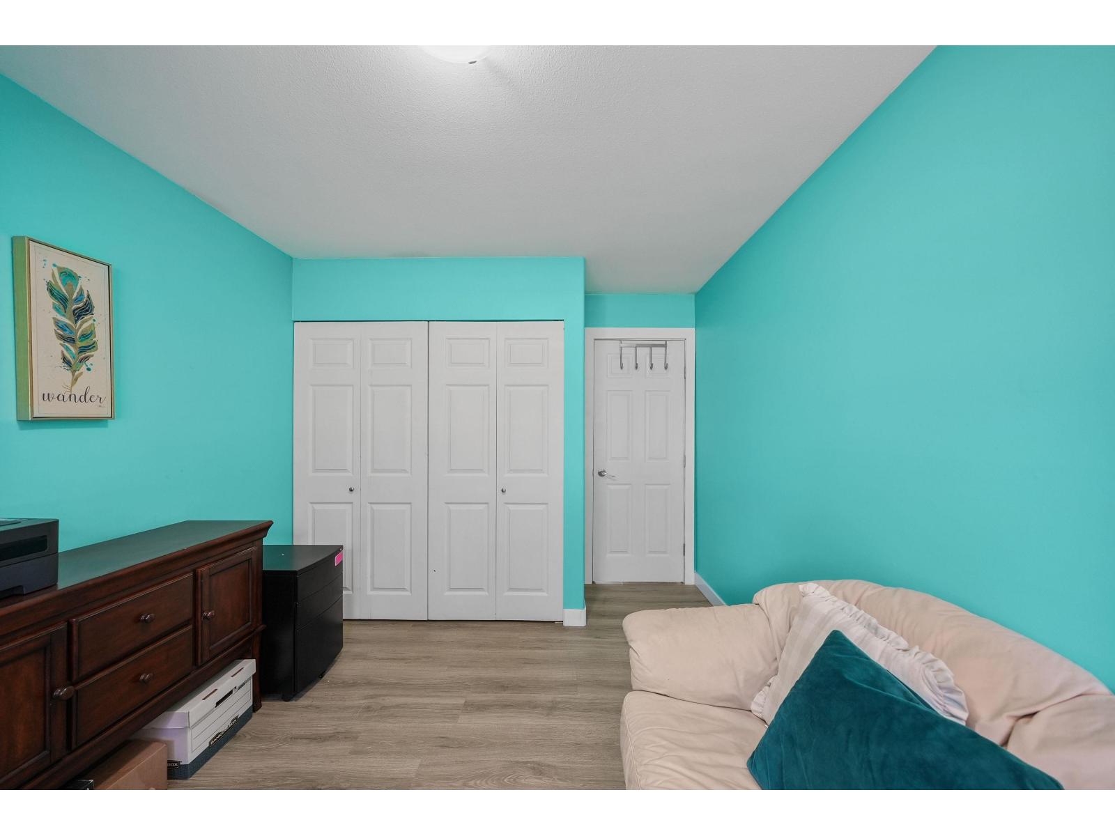 25040 57 AVENUE, Langley
