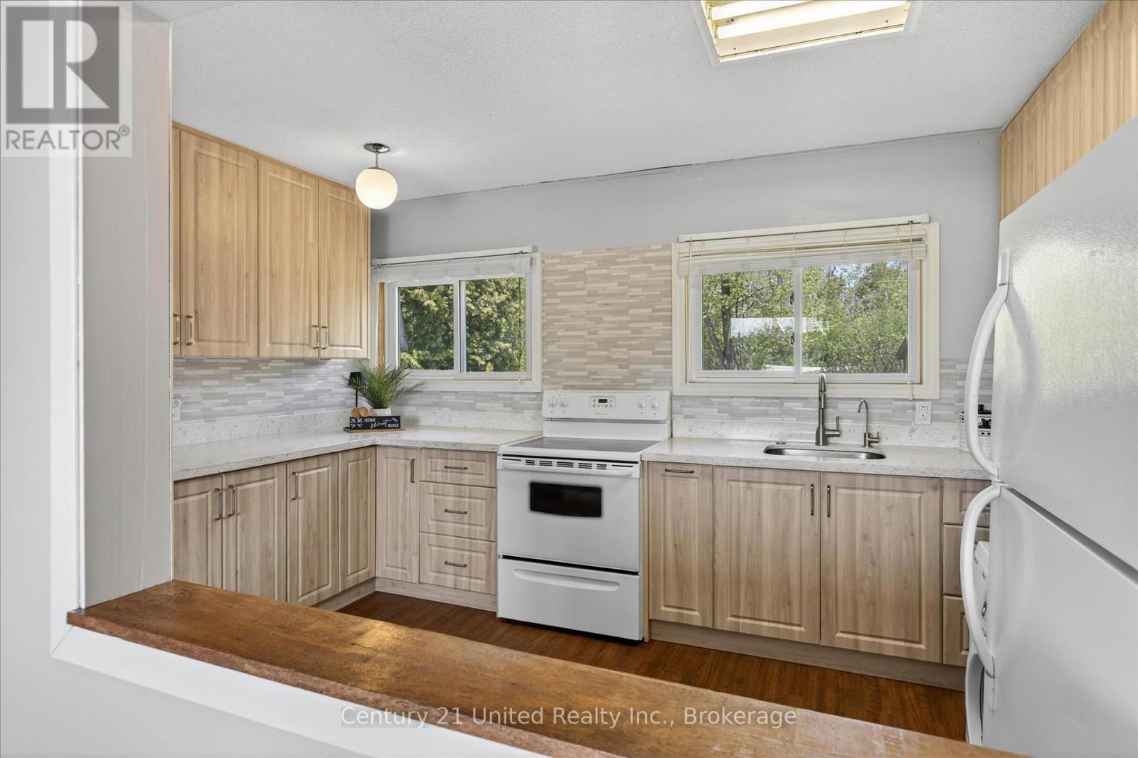 113 PENINSULA DRIVE - 14