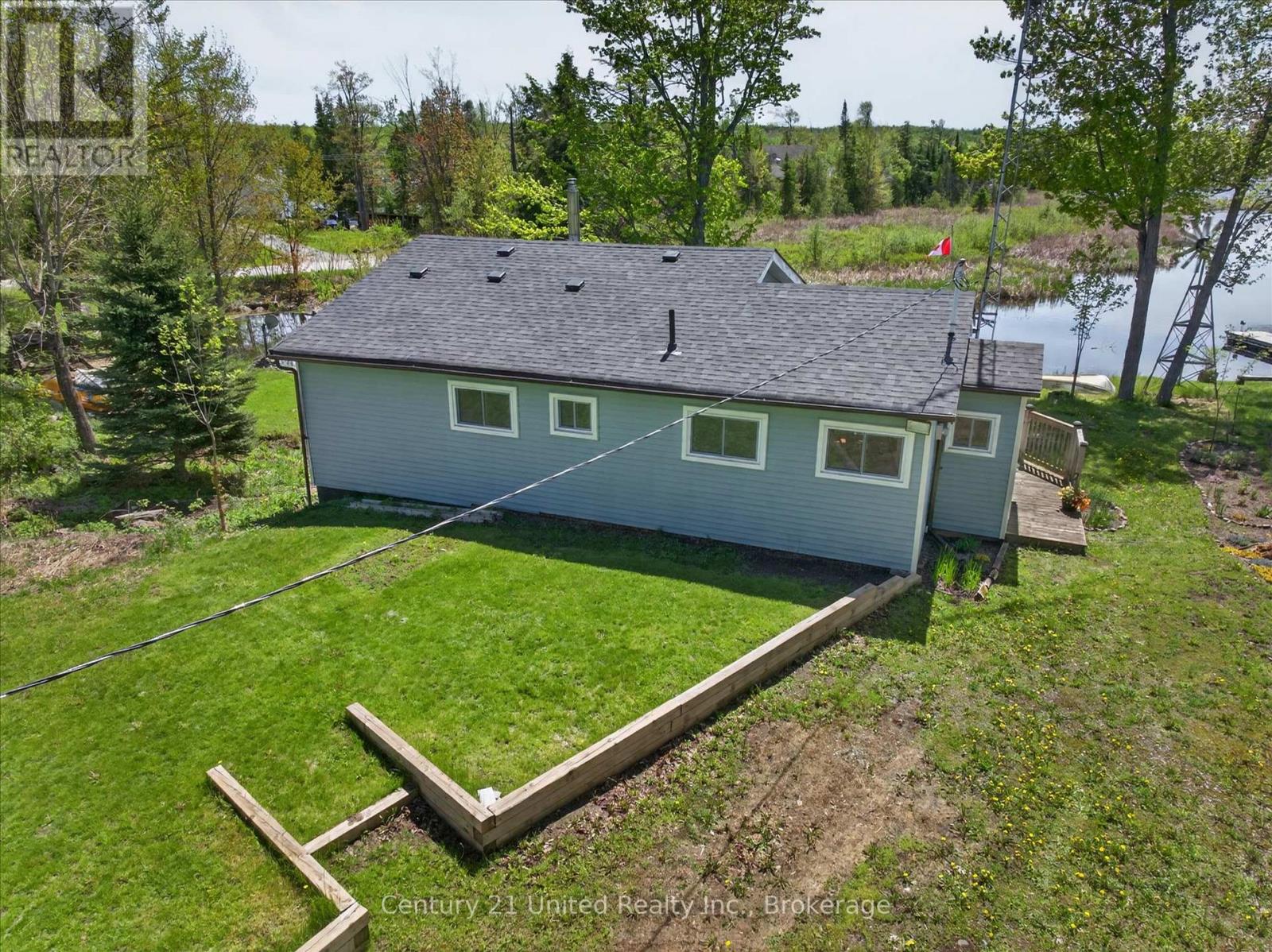 113 PENINSULA DRIVE - 41