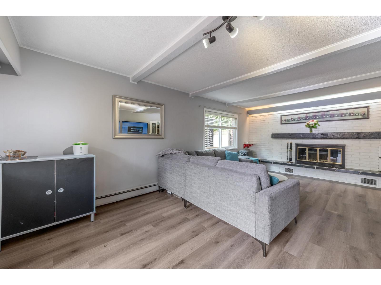 9573 139 STREET, Surrey