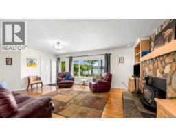 7410 Yake Rd, Fanny Bay, BC V0R1W0 Photo 16