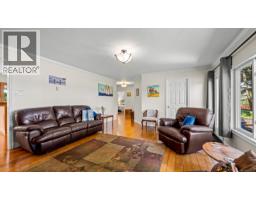 7410 Yake Rd, Fanny Bay, BC V0R1W0 Photo 17
