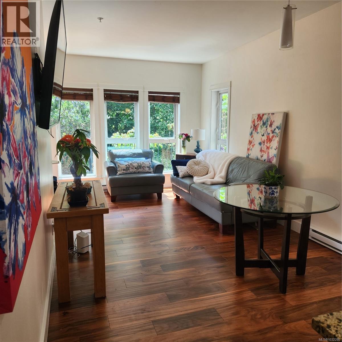 104 101 Nursery Hill Dr, View Royal