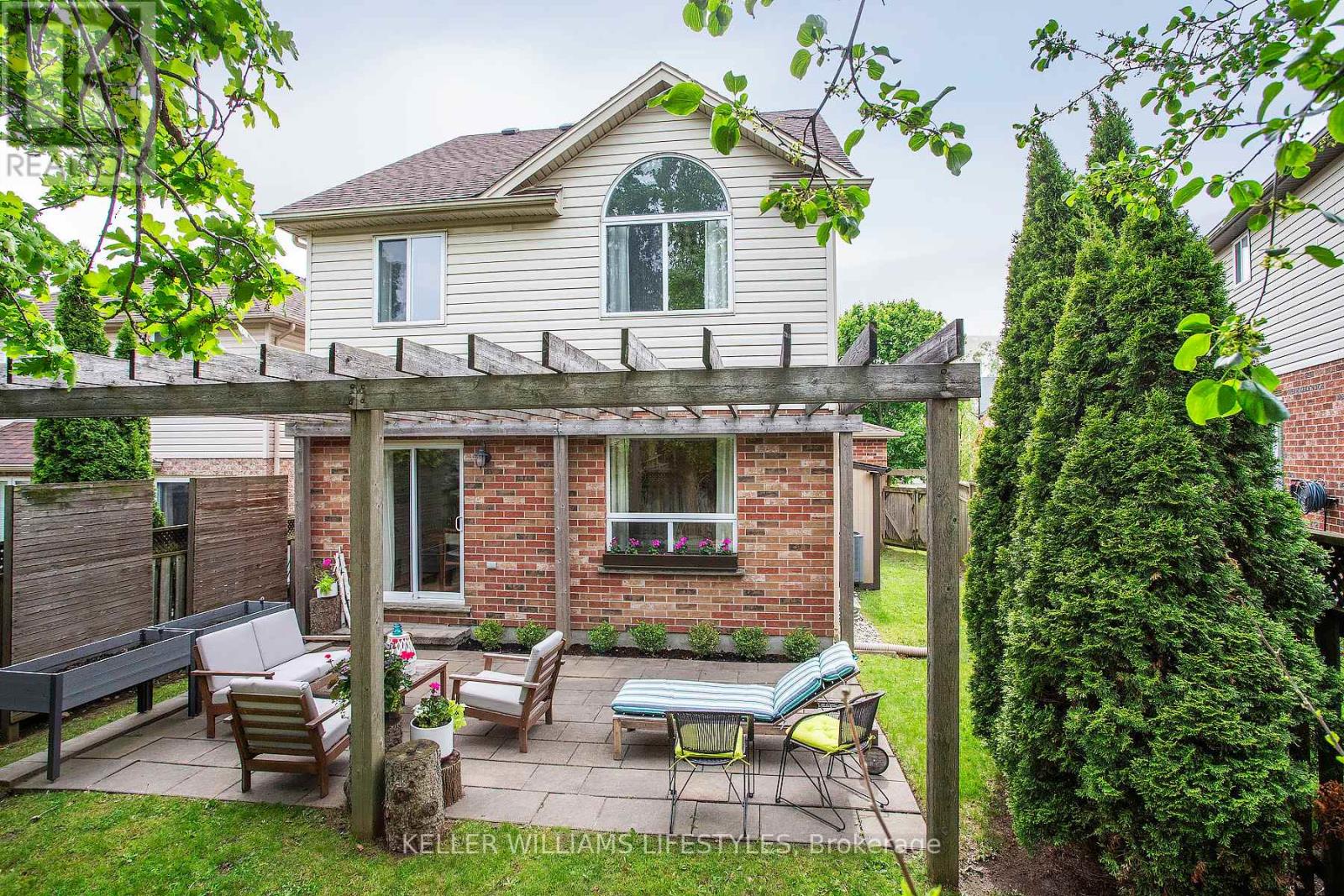 858 SANDCHERRY STREET - 30