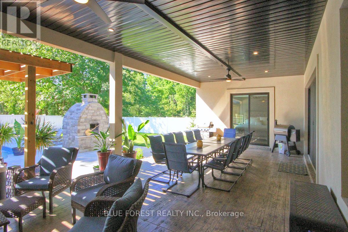 94 HARRIS ROAD - 32