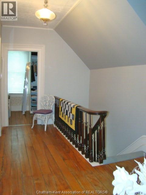 26 ERIE STREET South - 29