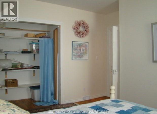 26 ERIE STREET South - 33