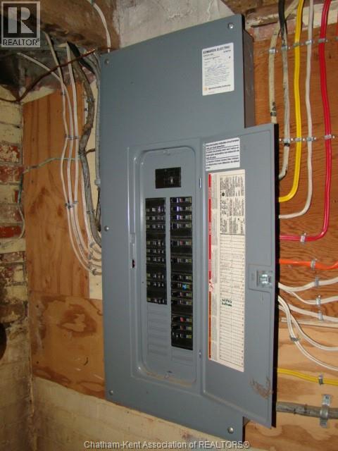 26 ERIE STREET South - 42