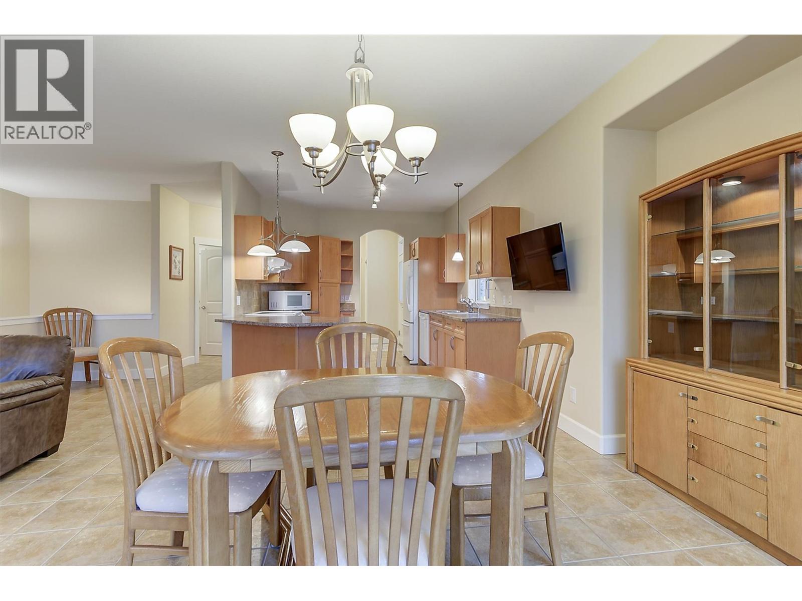 135 4035 Gellatly Road South, West Kelowna