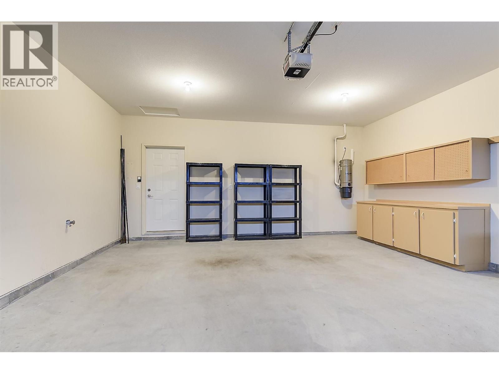135 4035 Gellatly Road South, West Kelowna