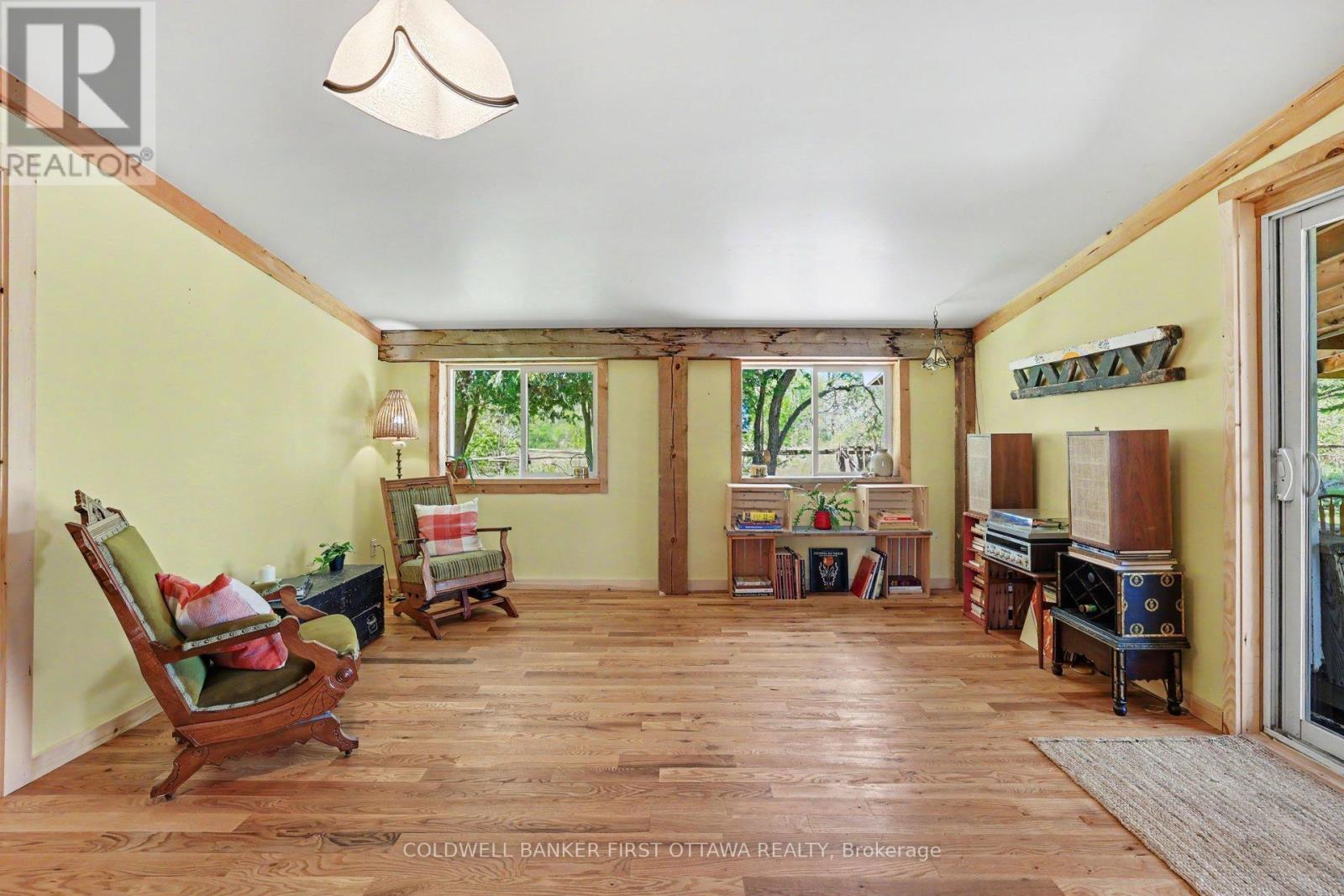 534 ANGLICAN CHURCH ROAD - 17