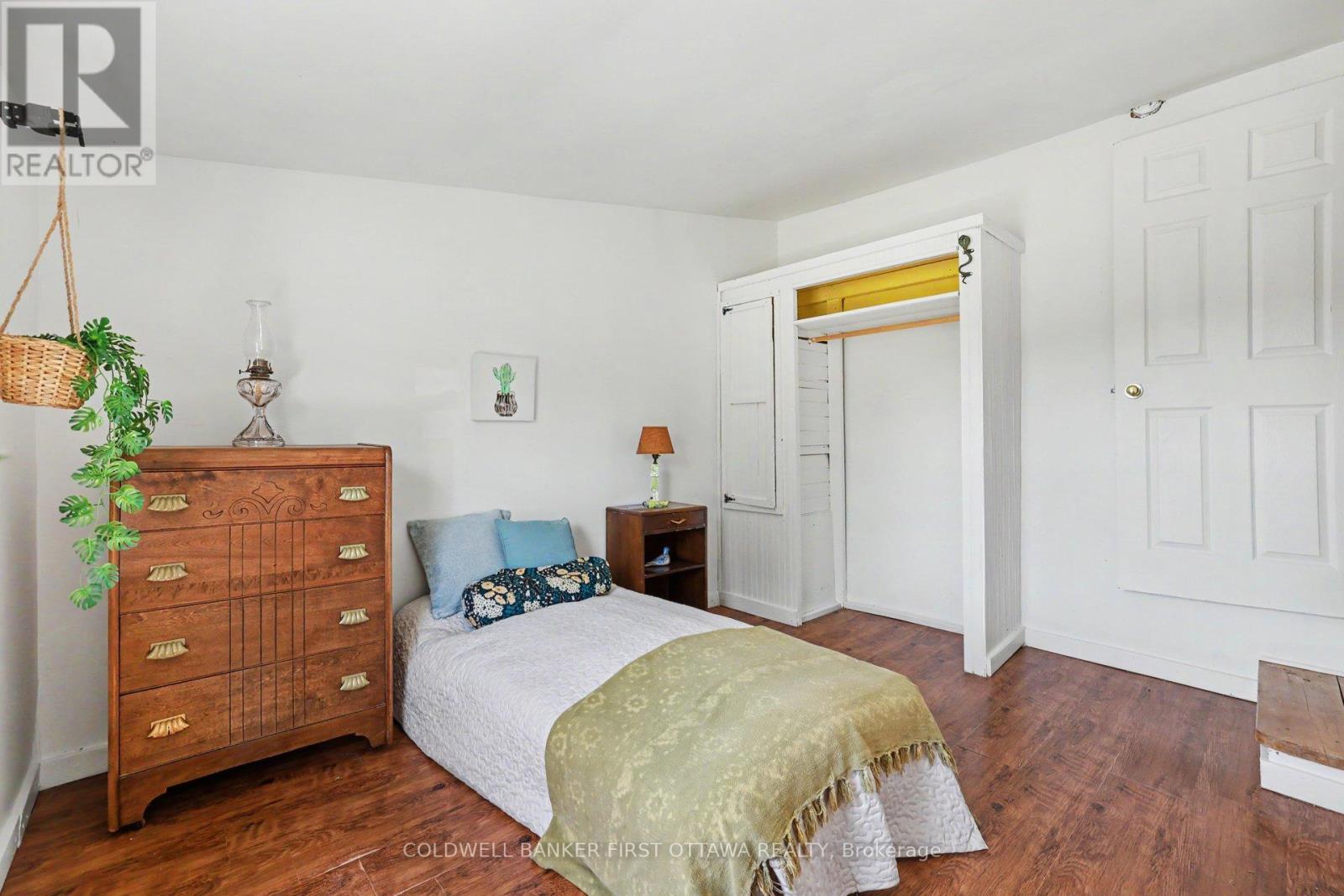 534 ANGLICAN CHURCH ROAD - 25