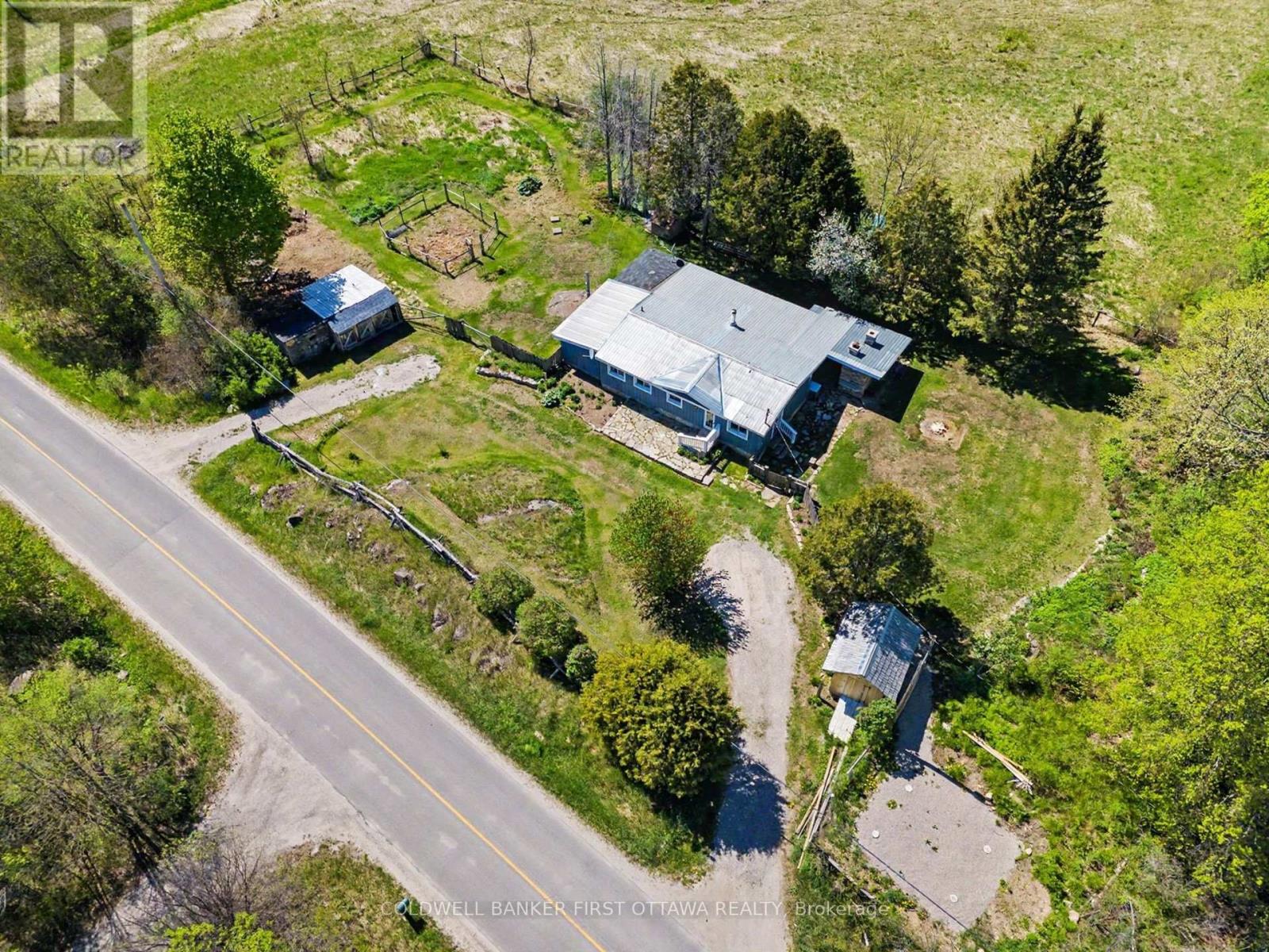 534 ANGLICAN CHURCH ROAD - 43